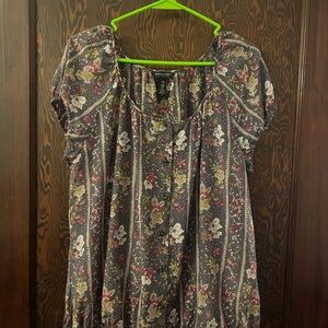 Banana Republic Gray Floral Peasant Blouse with Burgundy and Cream Accents